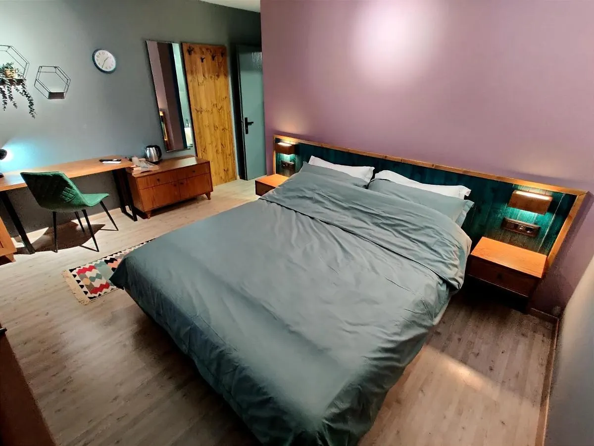 Piro'S Cozy Rooms - City Centre Korce Albanie