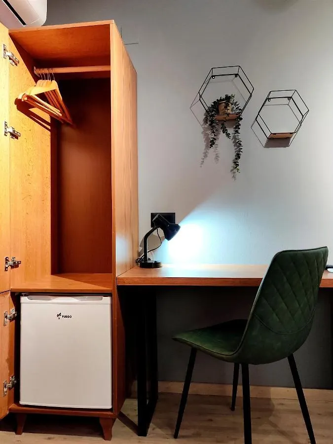 Piro'S Cozy Rooms - City Centre Κορυτσά 0*,  Αλβανία